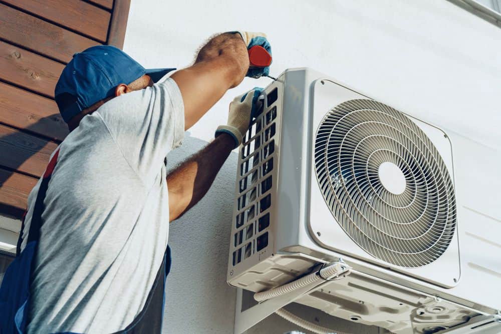 Ventilation Duct Installation & Maintenance የአየር ማስወጫ ሲስተም ገጠማና ጥገና in Addis Ababa